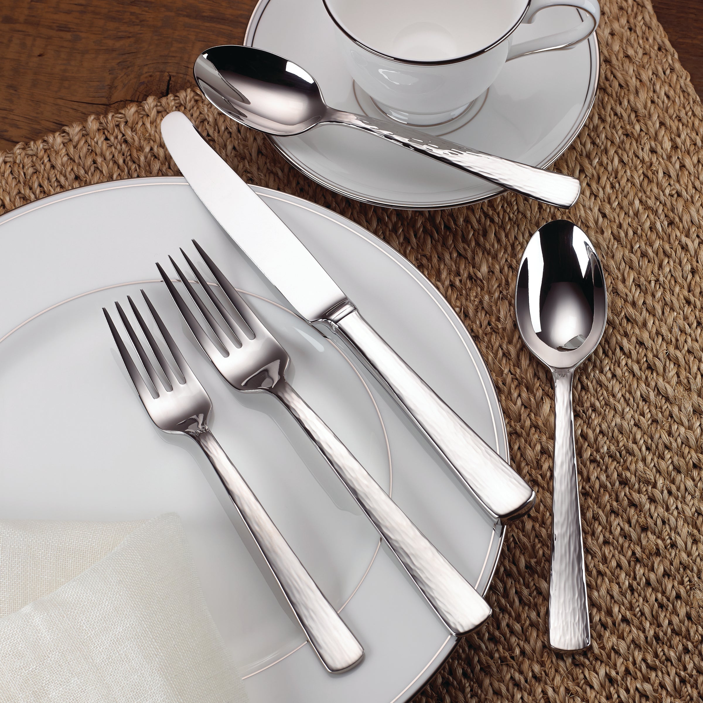 Lenox Premium Silver Echo 5-Piece Place Setting - Image 4