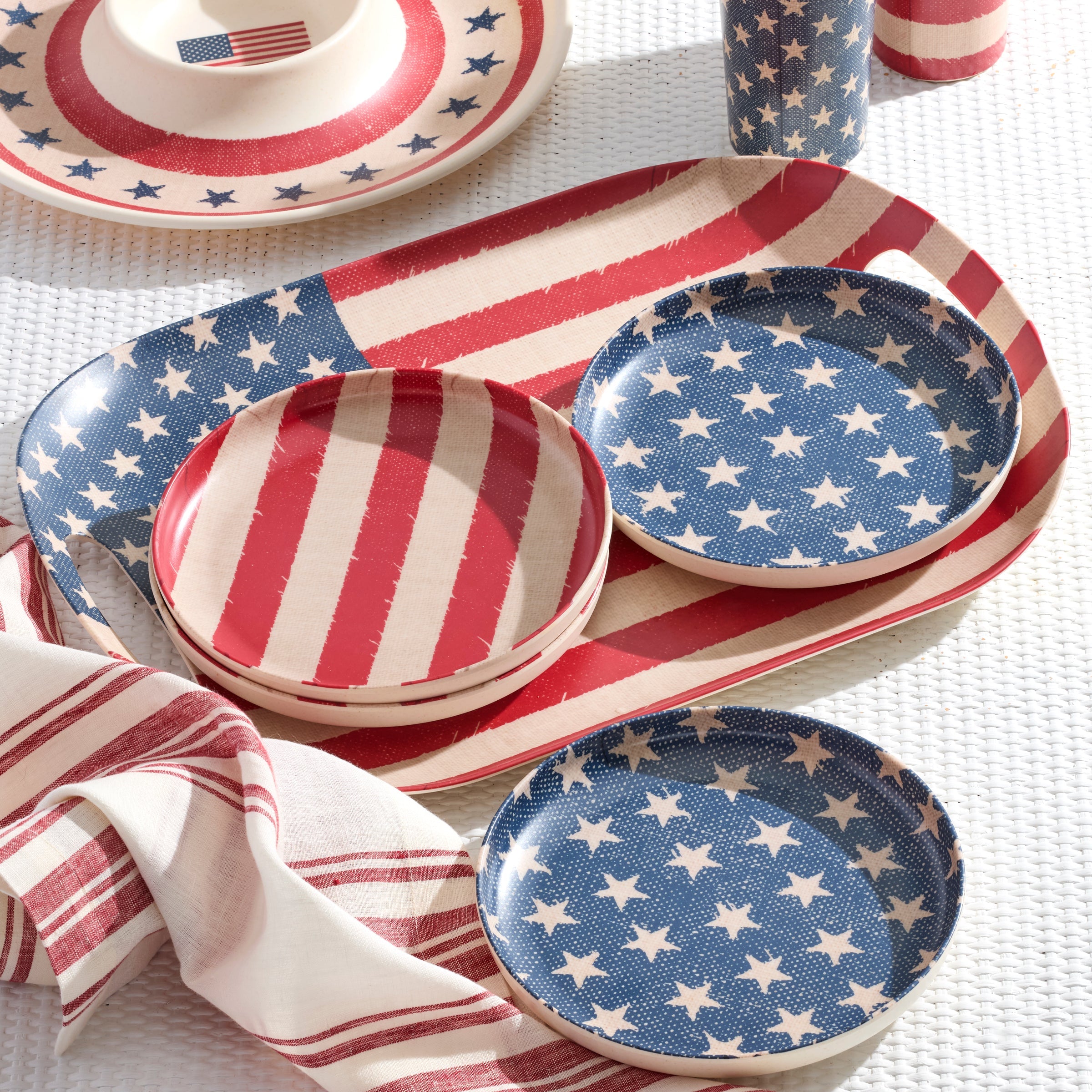 Lenox Premium Vintage Americana Handled Serving Tray - Image 3