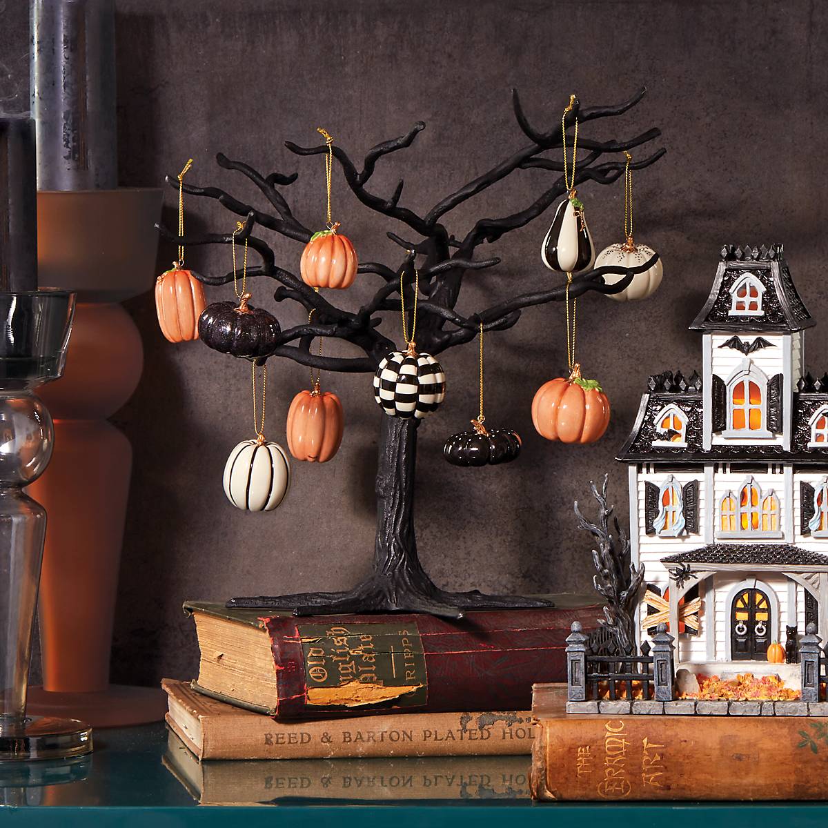 Lenox Premium Pumpkin 10-Piece Mini Ornament Set - Image 3