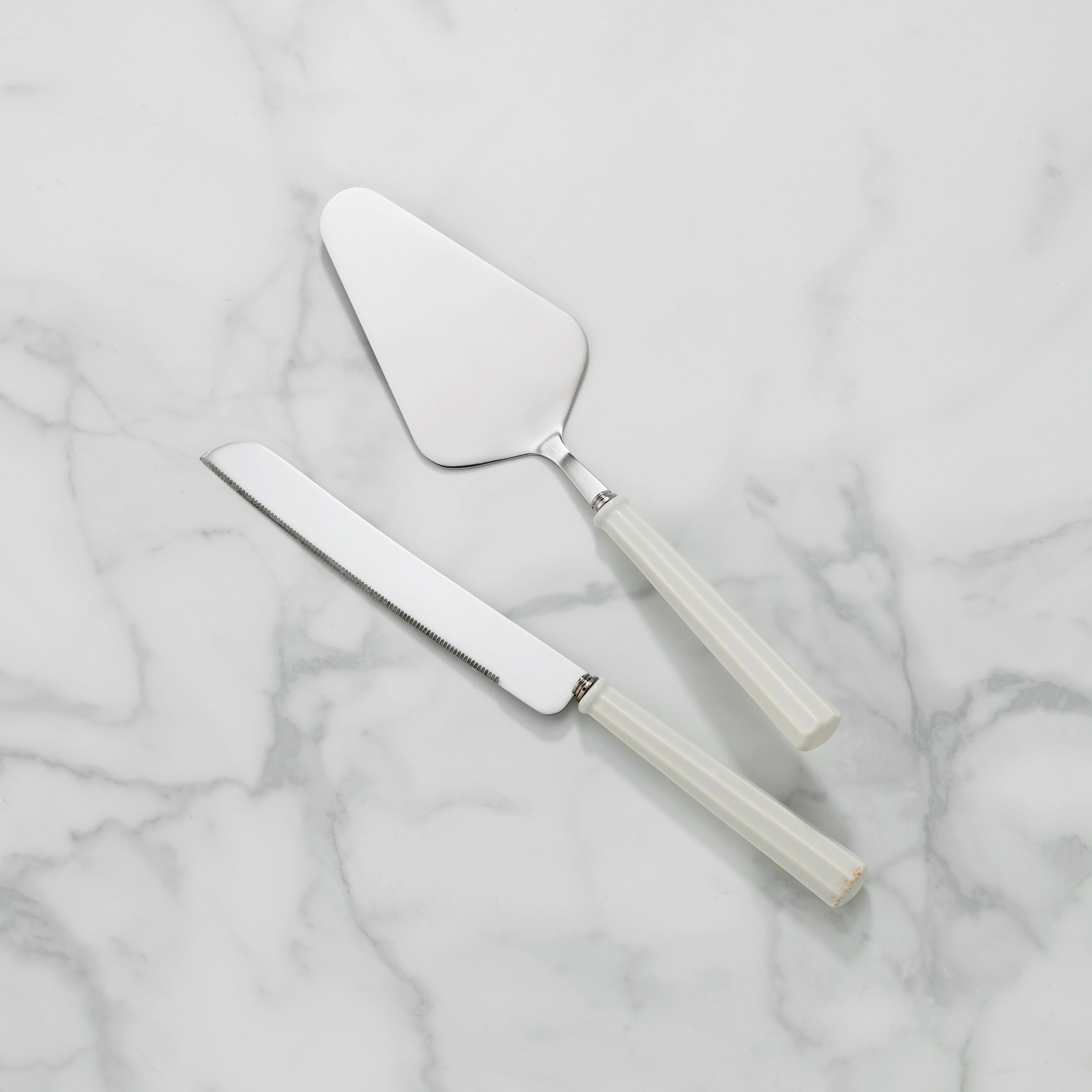 Lenox Premium French Perle Scallop 2-Piece Dessert Set