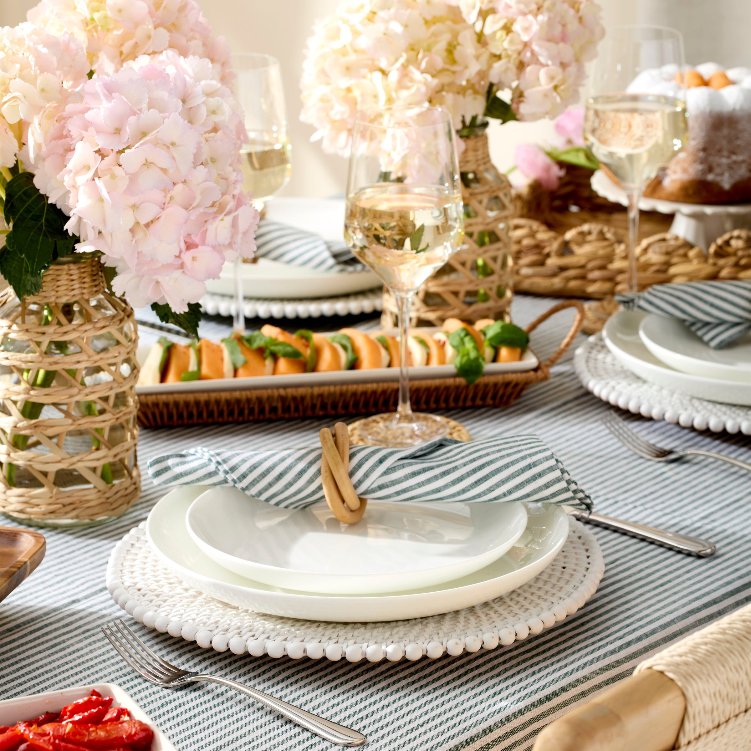 Lenox Premium Studio 1414 Coupe 12-Piece Dinnerware Set - Image 5
