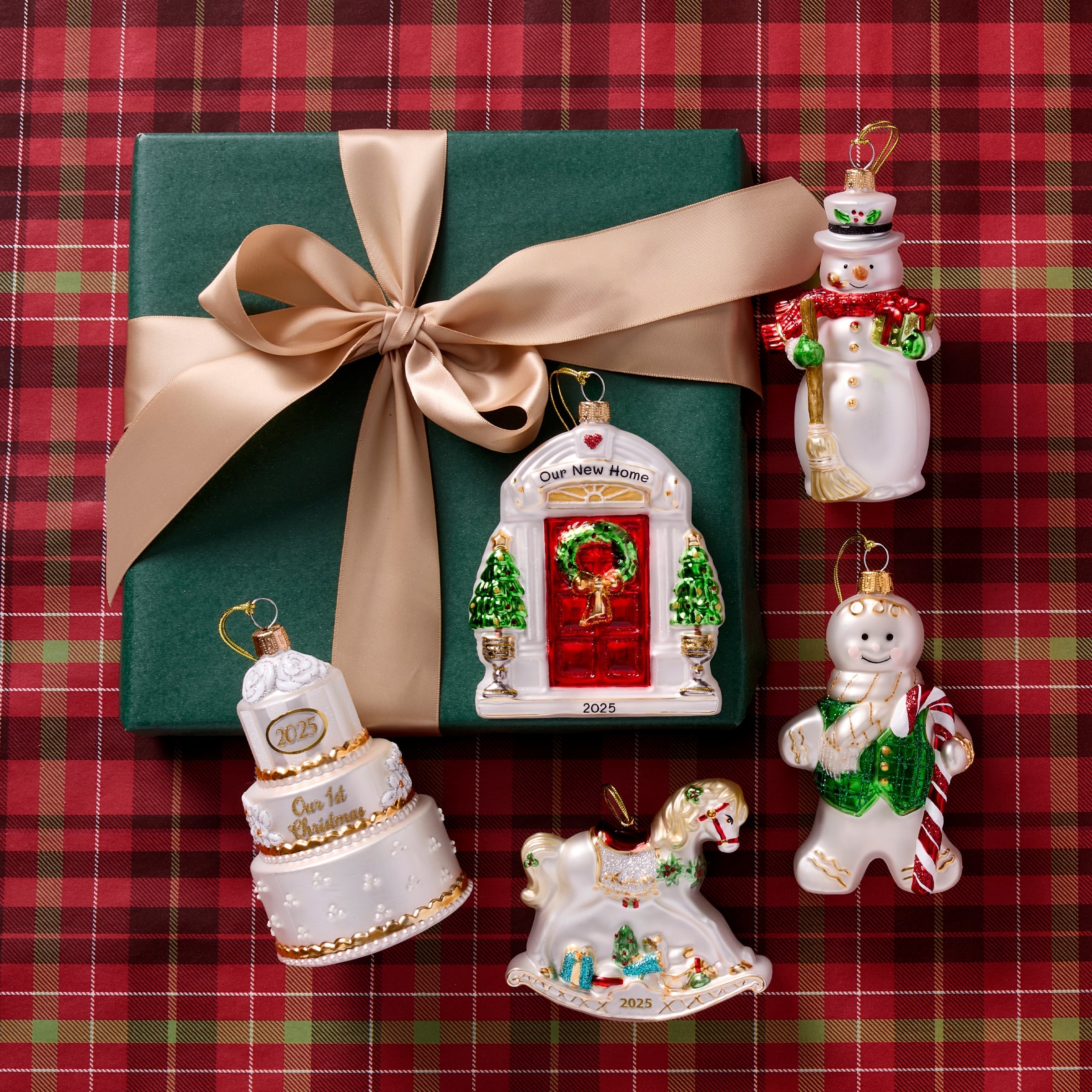Lenox Premium Blown Glass Gingerbread Ornament - Image 5