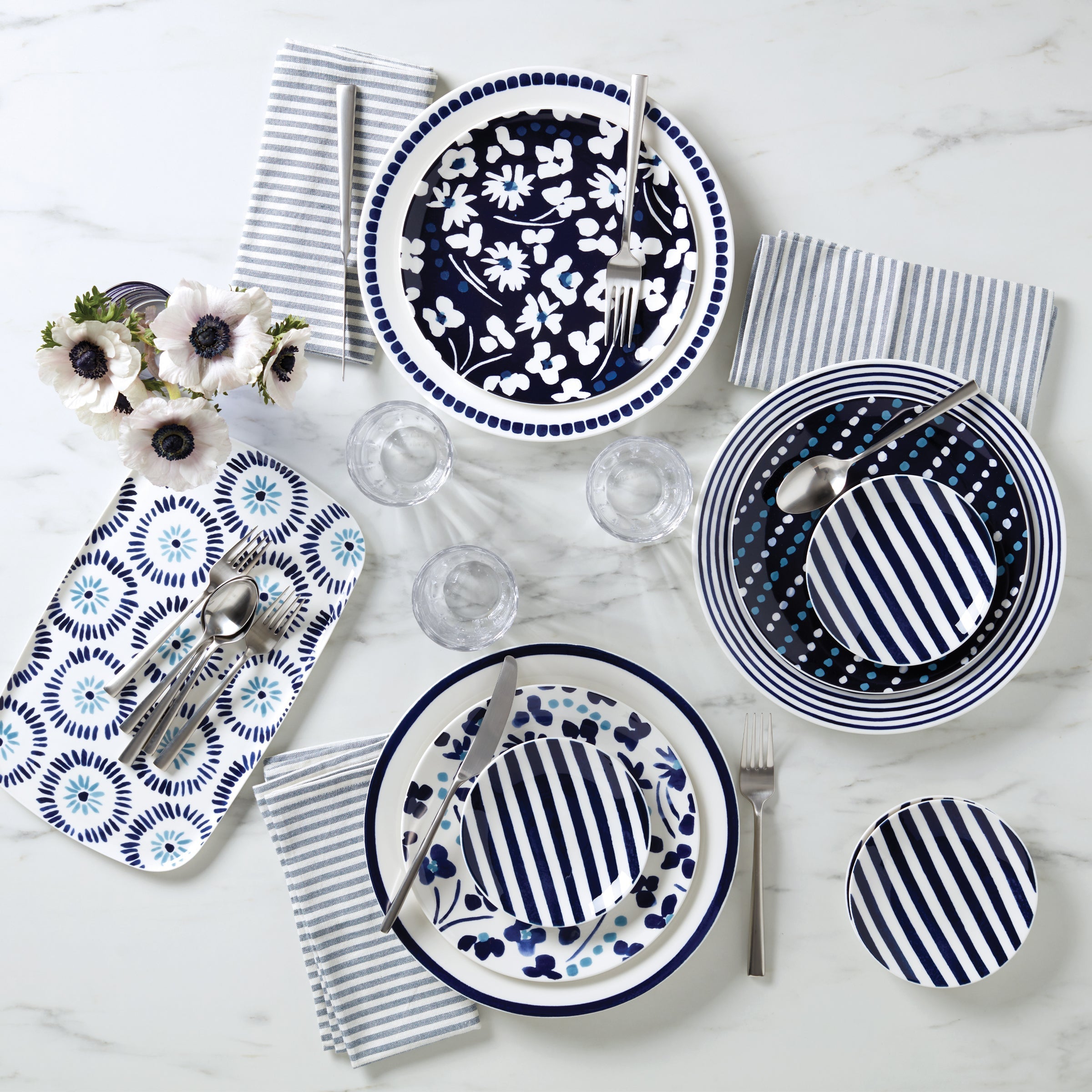 Lenox Premium Charlotte Street West 4-Piece Place Setting - Image 3