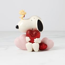 Lenox Premium Snoopy Love Figurine