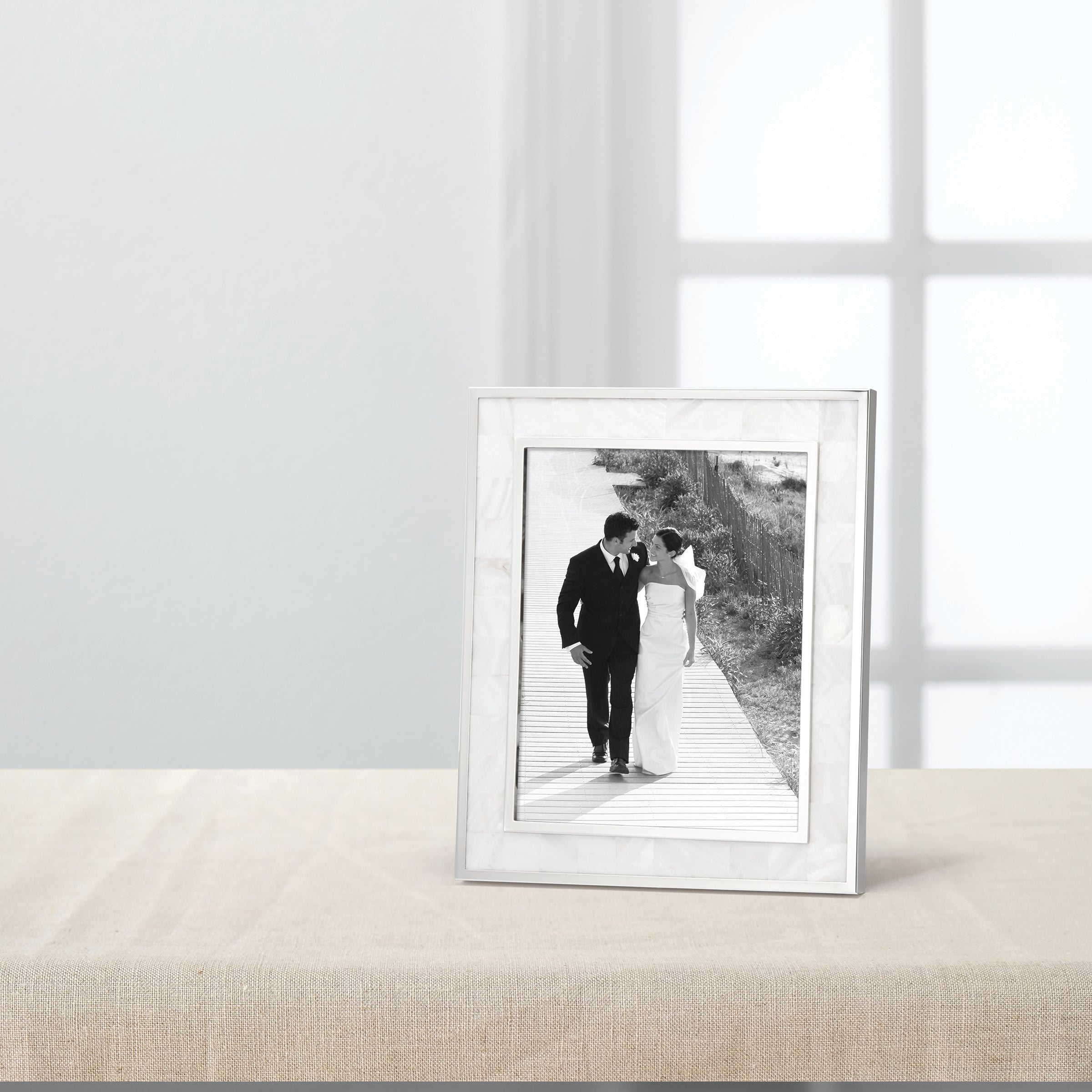 Lenox Premium Mother Of Pearl 8x10 Photo Frame - Image 3