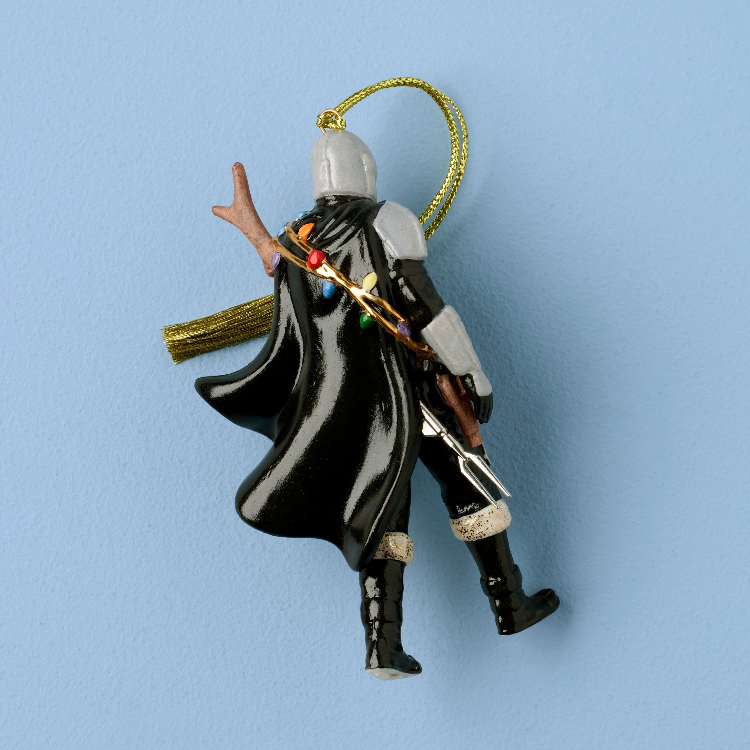 Lenox Premium Mandalorian Ornament - Image 2