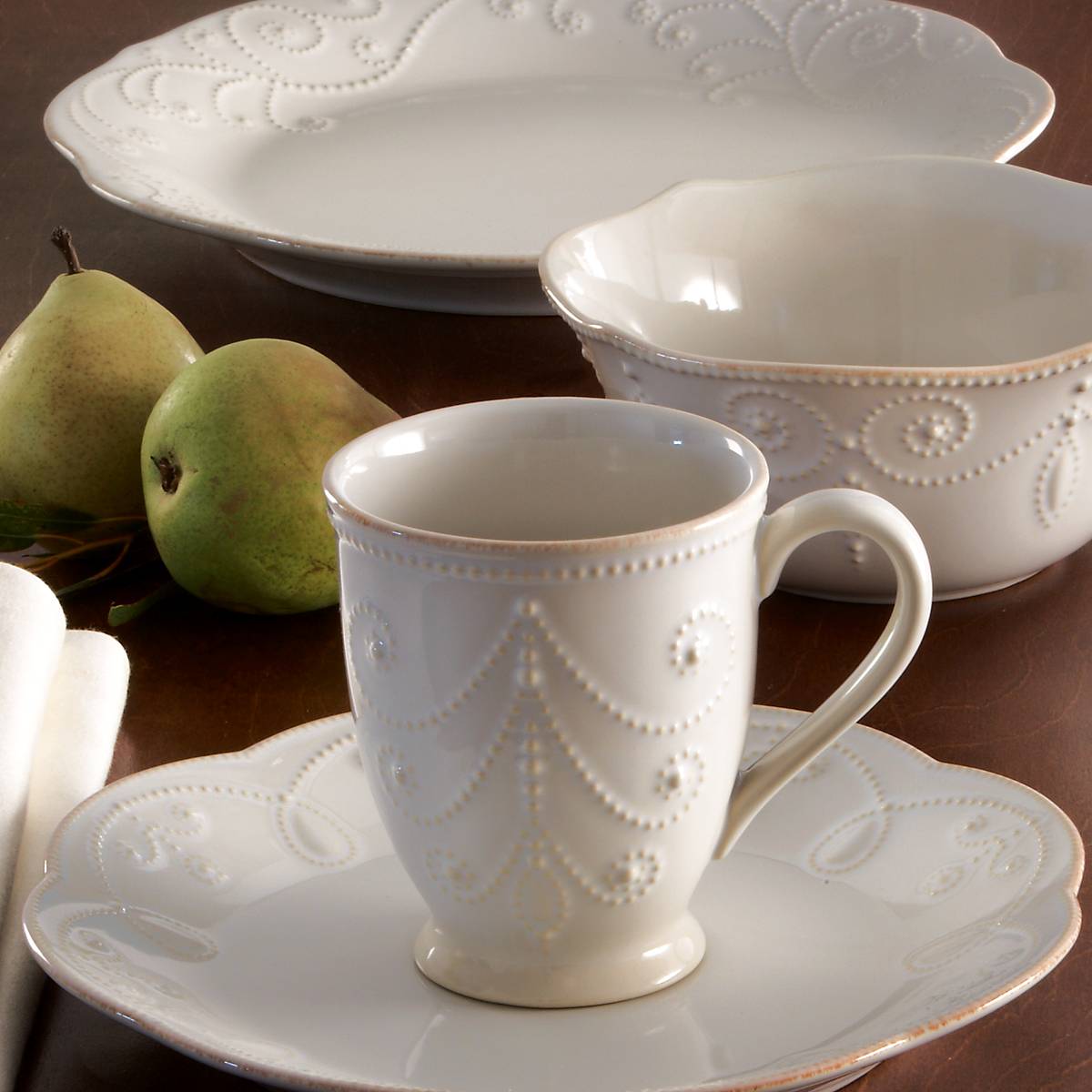 Lenox Premium French Perle White 4-Piece Place Setting - Image 4