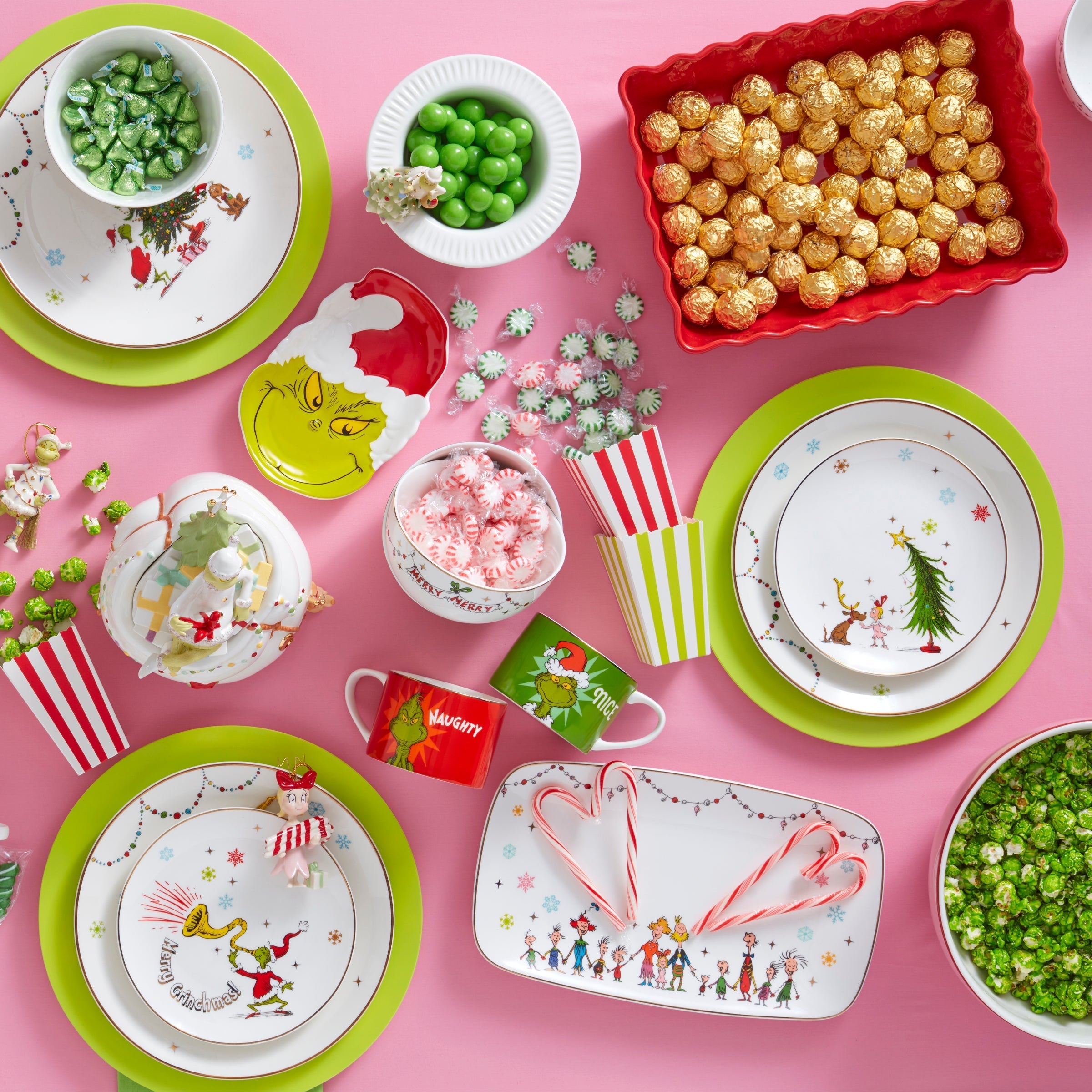 Lenox Premium Merry Grinchmas Hors d'Oeuvre Tray - Image 3