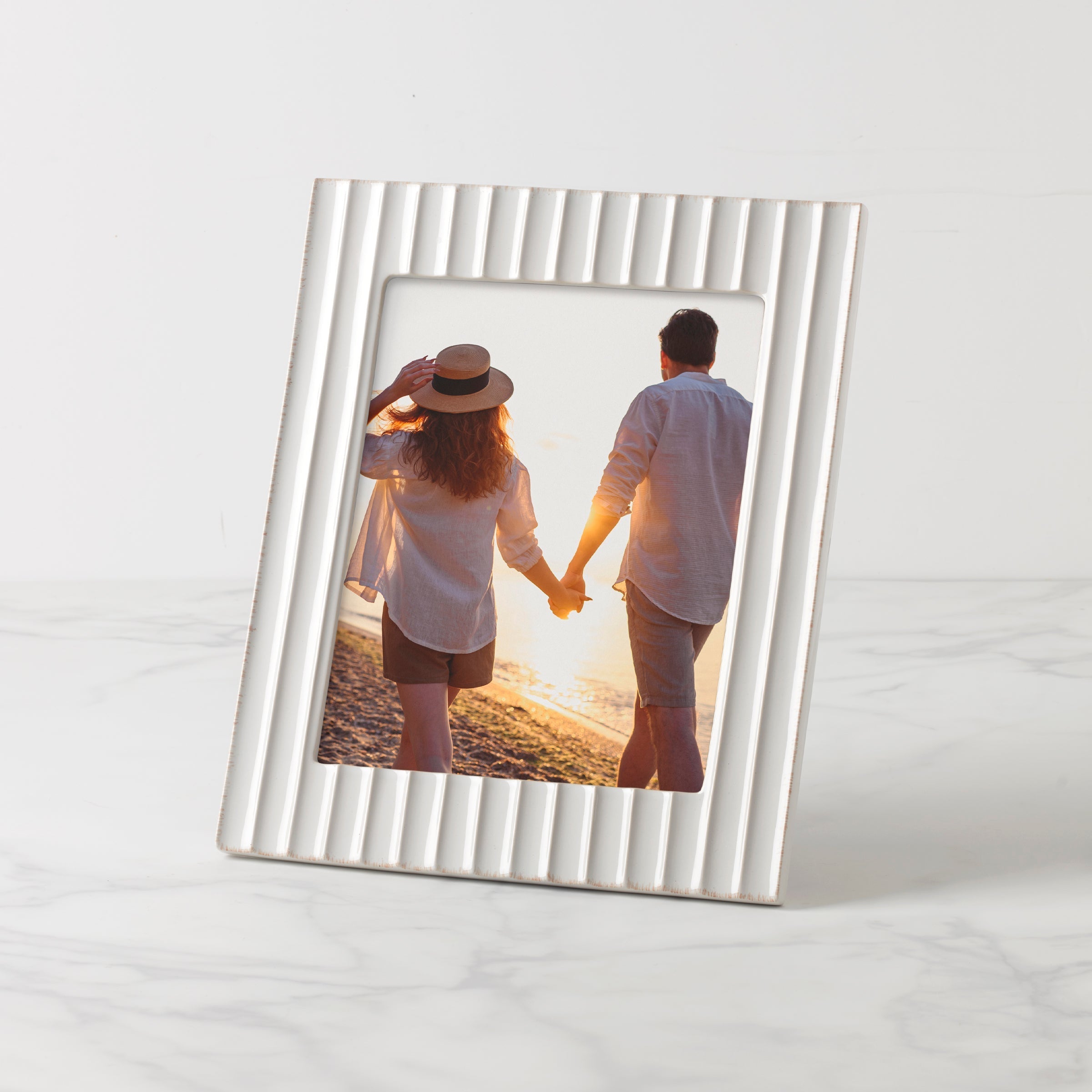 Lenox Premium French Perle Scallop White 8x10 Photo Frame