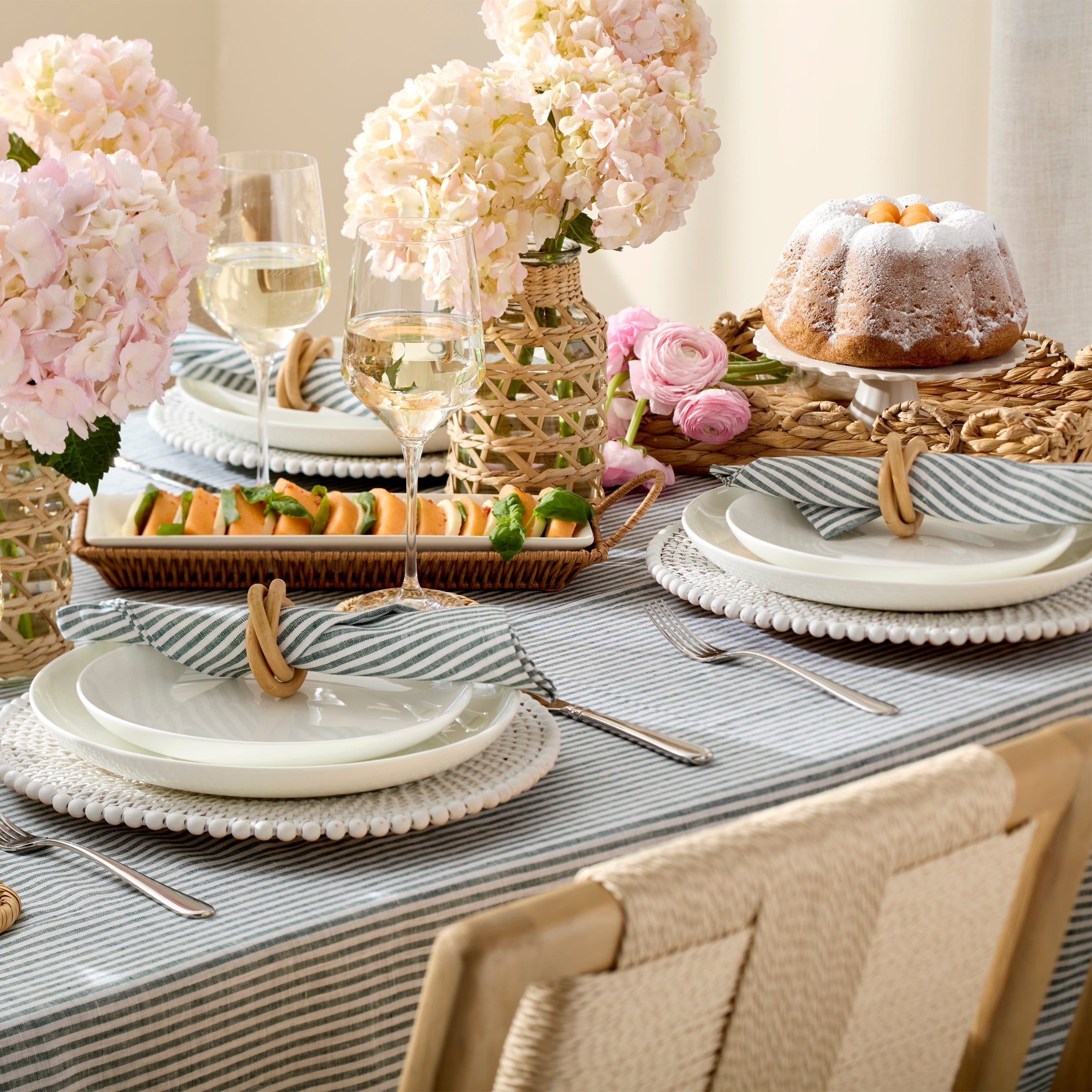 Lenox Premium Studio 1414 Coupe 12-Piece Dinnerware Set - Image 6