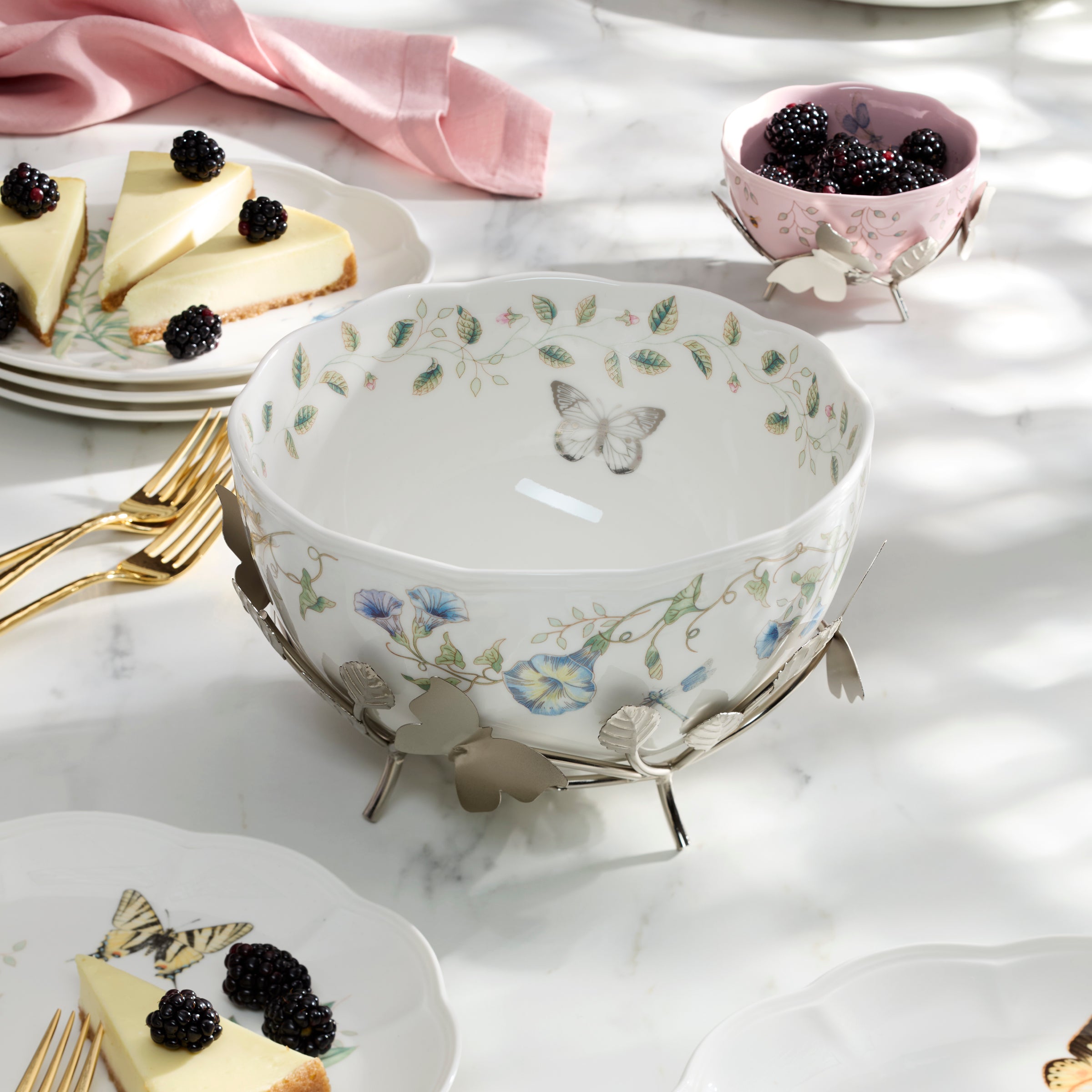 Lenox Premium Butterfly Meadow 25th Anniversary Bowl with Stand - Image 3