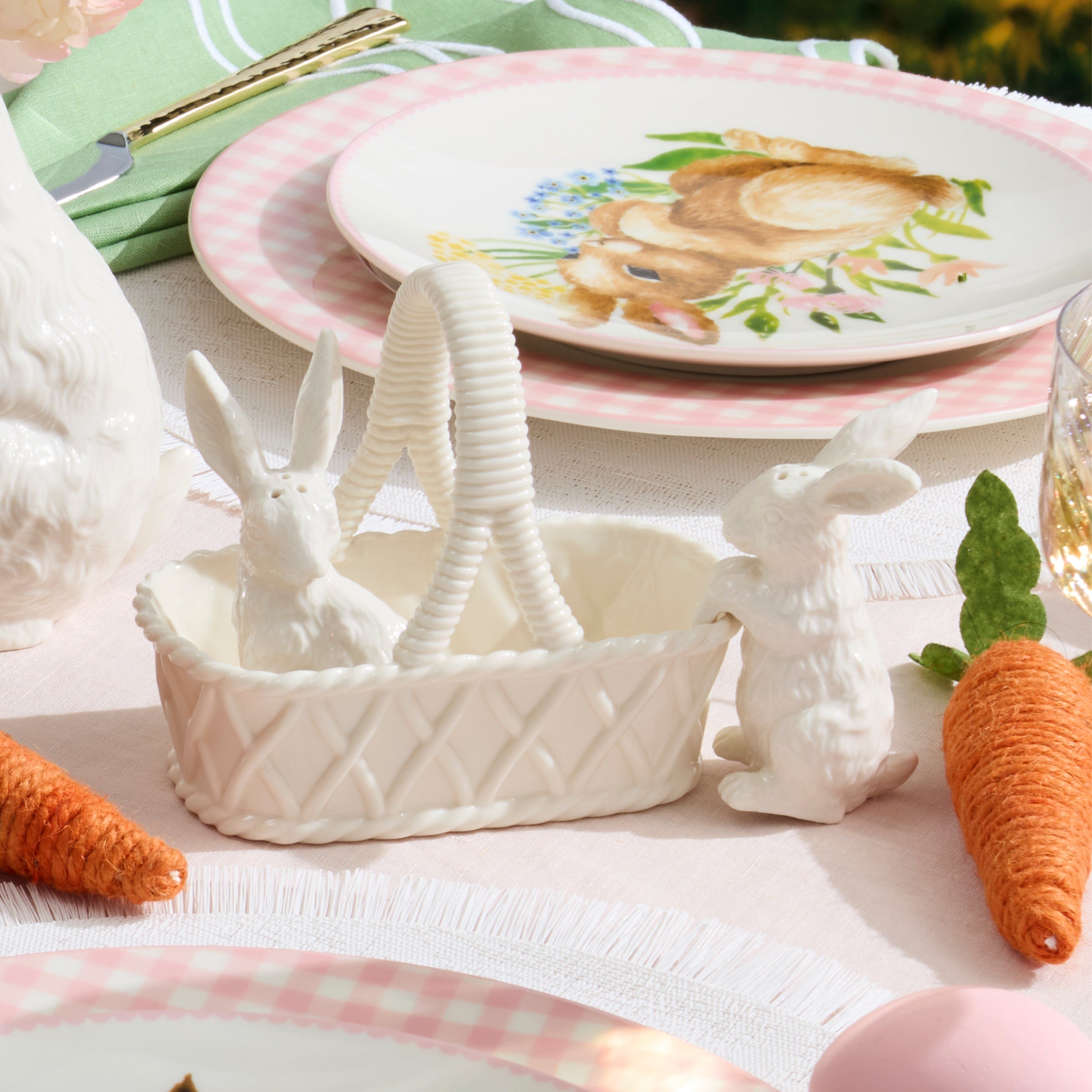 Lenox Premium Wicker Creek Bunny Salt & Pepper Set - Image 3
