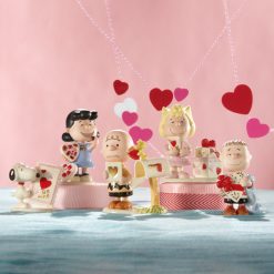 Alternative view of Lenox Premium Peanuts 5-Piece Valentine's Figurine Set